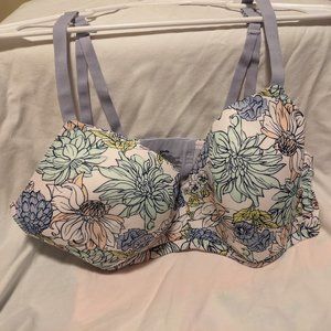 Kindly bra EUC 40C, no wire, convertible straps
